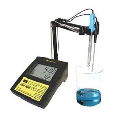 Mi160 pH / ORP / ISE / Temperature Laboratory Bench Meter