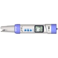 COM-100 High End Combo EC and Temperature Meter