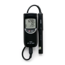 Hanna Waterproof pH, EC, TDS and Temperature Meter with Advanced Features HI-991300