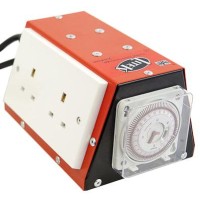 4 Way Contactor with Grasslin Analogue Timer