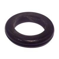 Grommet for HyperPod Systems